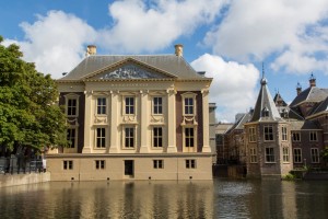 14.08.26.Mauritshuis-heropend-vanaf-de-Hofvijver-foto-Ivo-Hoekstra2